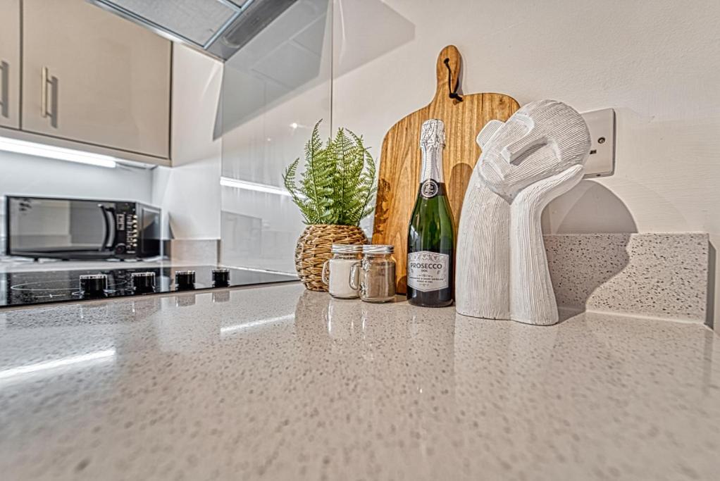 Guest Homes - Watledge House Apartment Tewkesbury Eksteriør billede