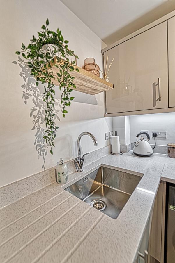 Guest Homes - Watledge House Apartment Tewkesbury Eksteriør billede